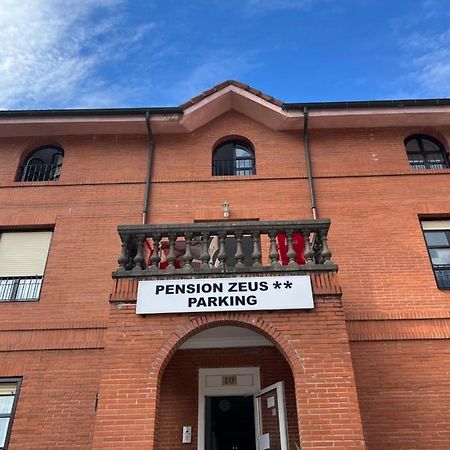 Pensión Zeus Baracaldo Exterior foto