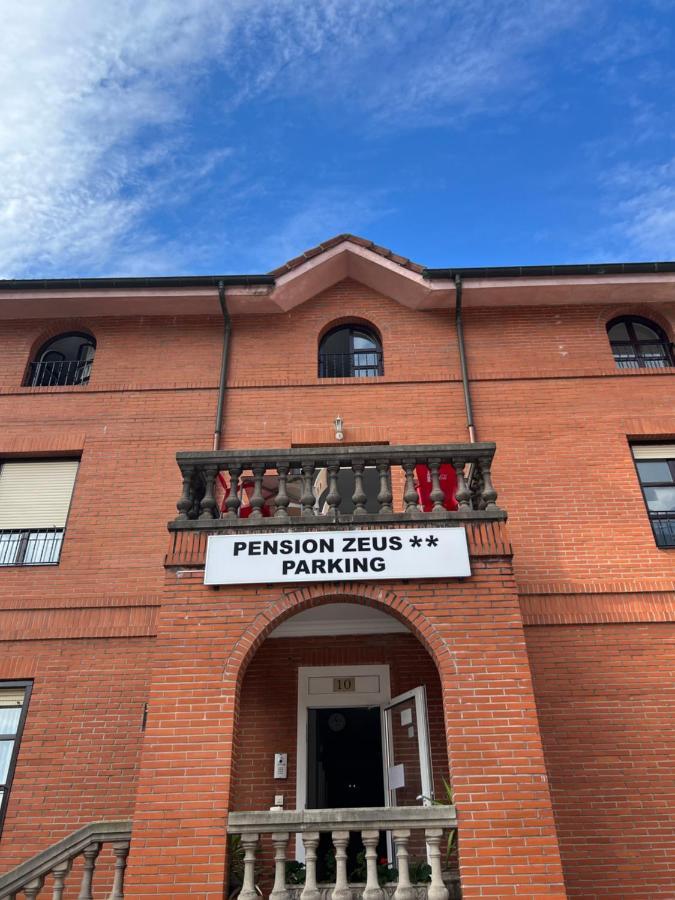 Pensión Zeus Baracaldo Exterior foto