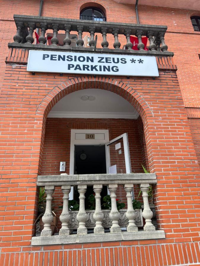 Pensión Zeus Baracaldo Exterior foto
