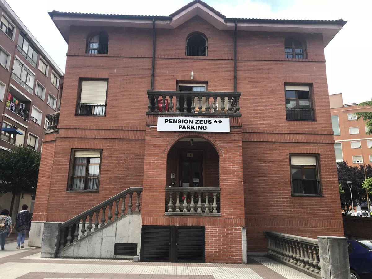 Pensión Zeus Baracaldo Exterior foto